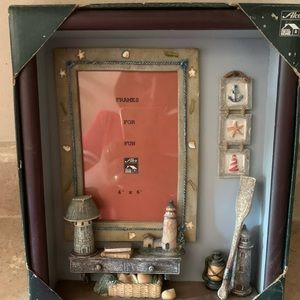Shadow box picture frame